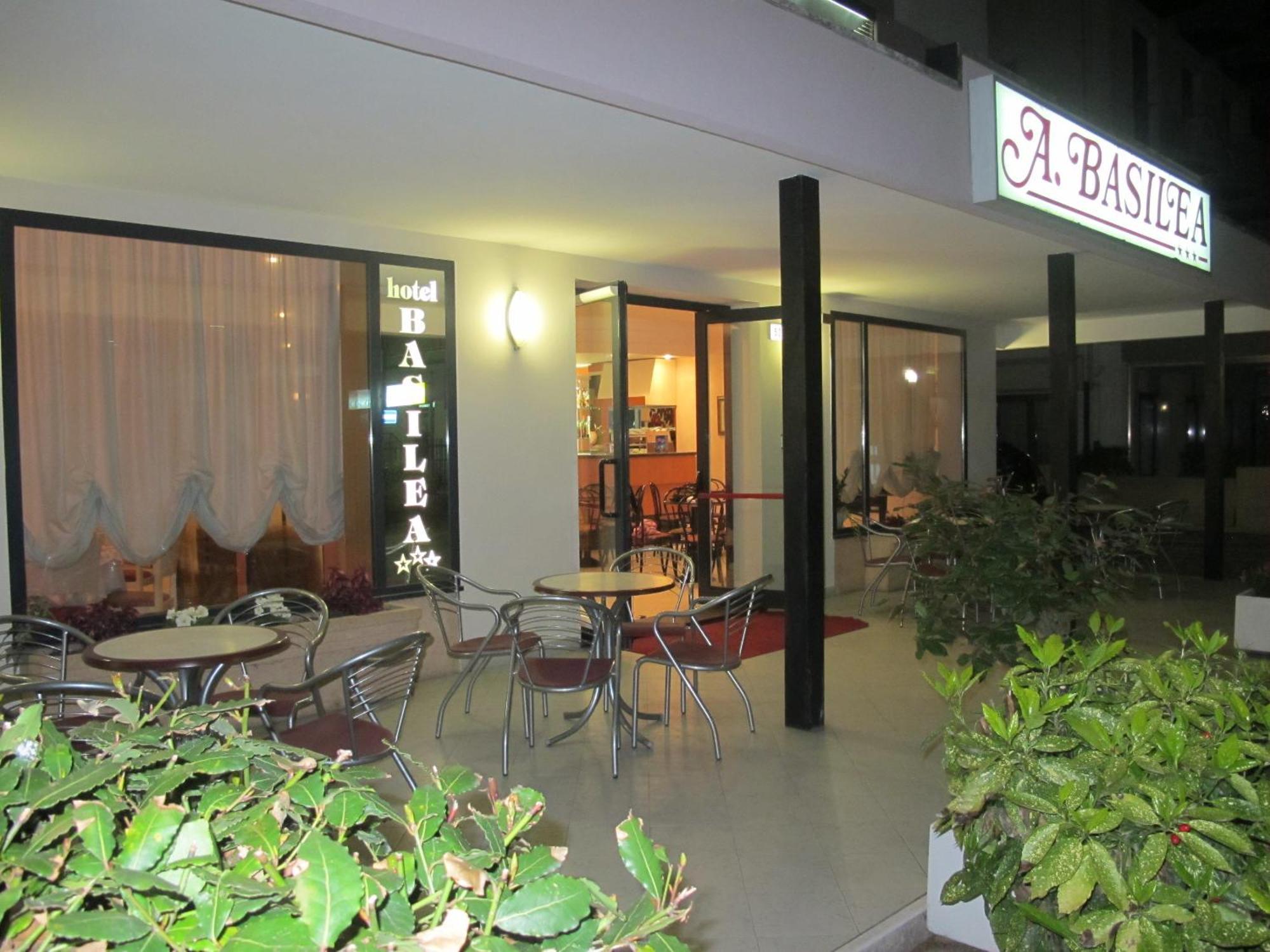 Hotel Basilea Bellaria-Igea Marina Exterior foto