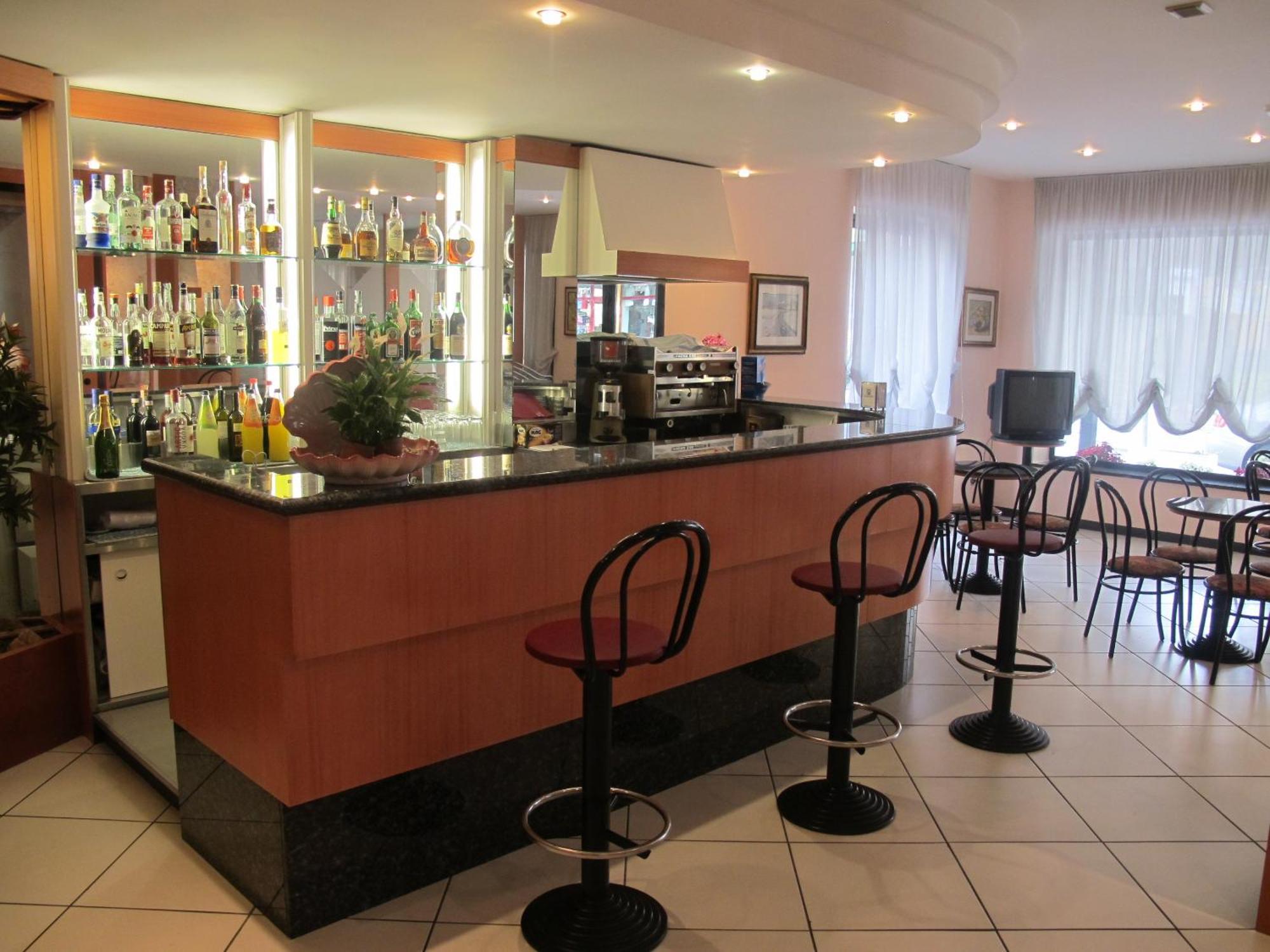 Hotel Basilea Bellaria-Igea Marina Exterior foto